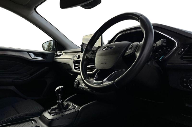 Used Ford Focus 2019 for sale - 76196682: Photo 9