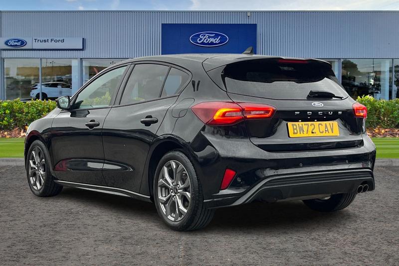 Used Ford Focus 2023 for sale - 77339902: Photo 2