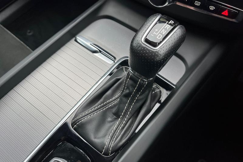 Used Volvo XC60 2018 for sale - 76772730: Photo 34