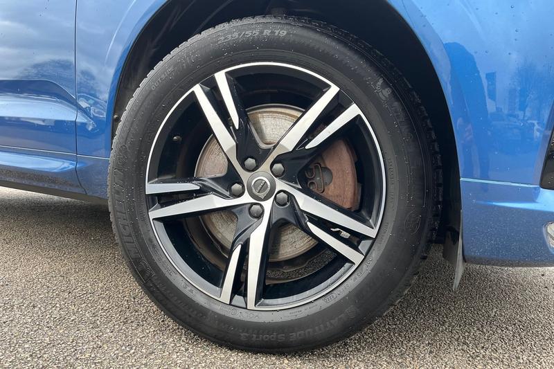 Used Volvo XC60 2018 for sale - 76772730: Photo 8