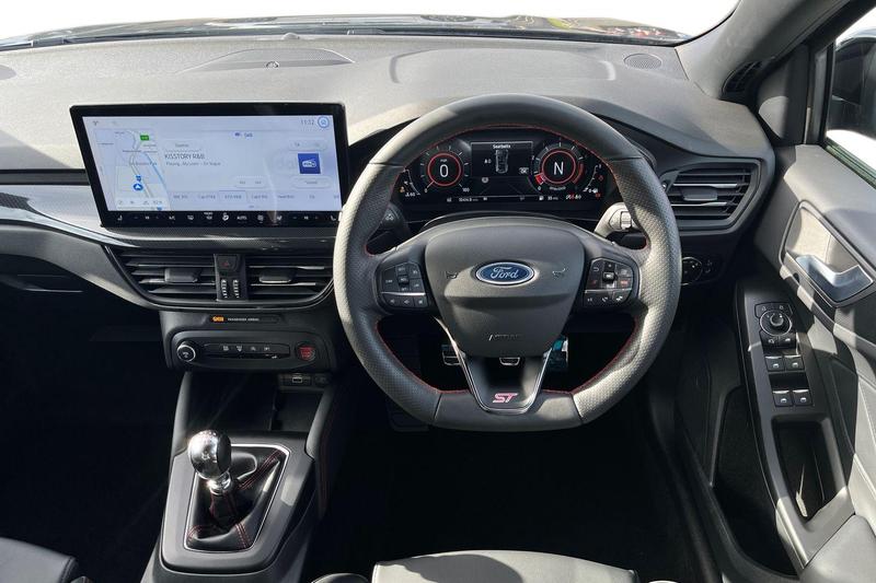 Used Ford Focus 2023 for sale - 76394098: Photo 11