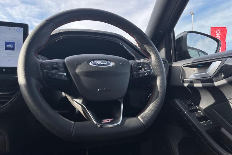 Used Ford Focus 2023 for sale - 76394098: Photo 12