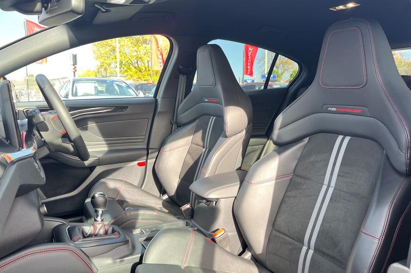 Used Ford Focus 2023 for sale - 76394098: Photo 19