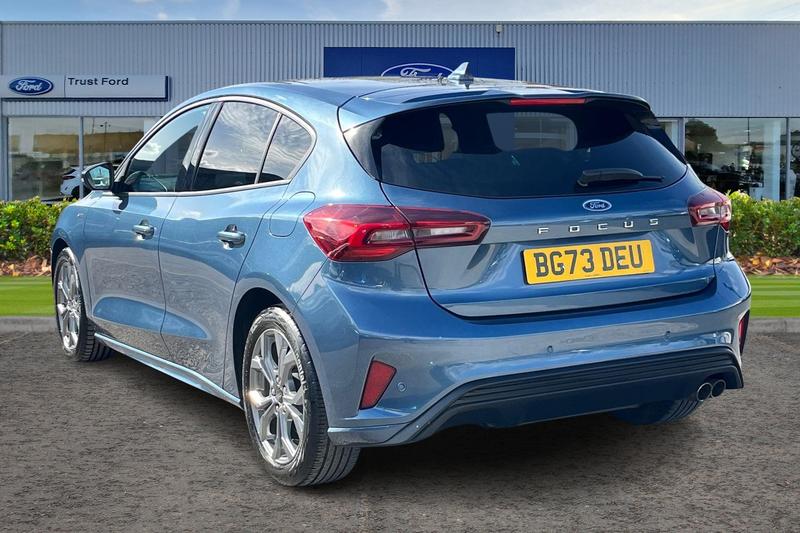 Used Ford Focus 2023 for sale - 78042901: Photo 2