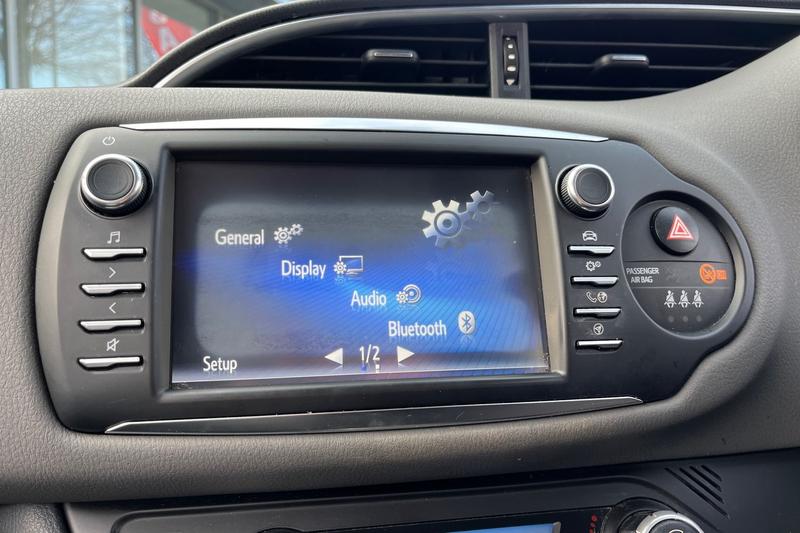 Used Toyota Yaris 2020 for sale - 77354495: Photo 29