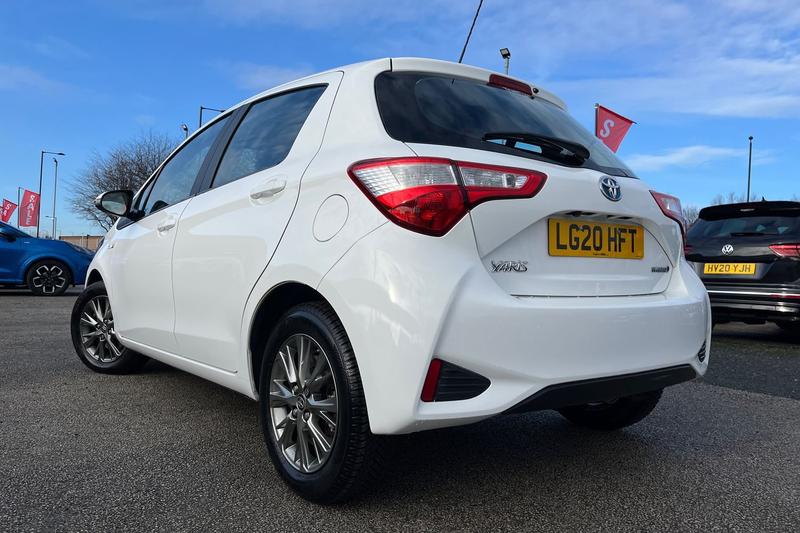 Used Toyota Yaris 2020 for sale - 77354495: Photo 38