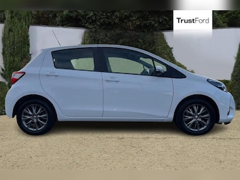 Used Toyota Yaris 2020 for sale - 77354495: Photo