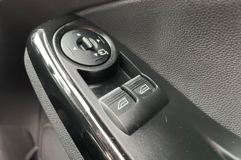 Used Ford Fiesta 2015 for sale - 77989113: Photo 16