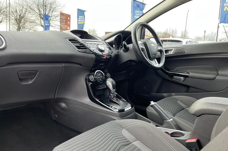 Used Ford Fiesta 2015 for sale - 77989113: Photo 18
