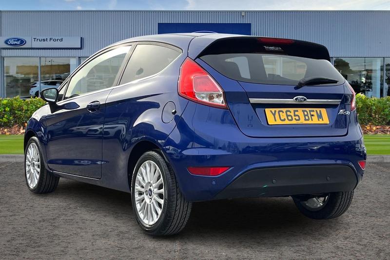 Used Ford Fiesta 2015 for sale - 77989113: Photo 2