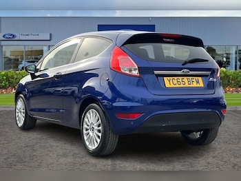 Used Ford Fiesta 2015 for sale - 77989113: Photo