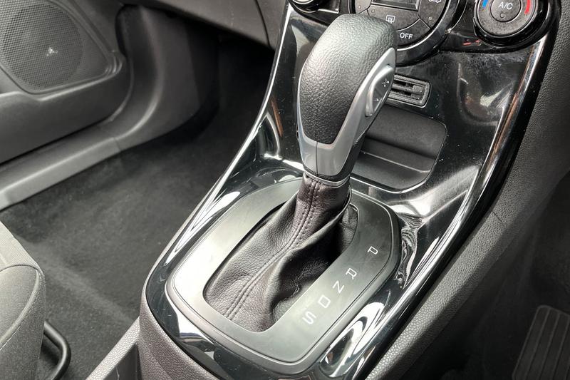 Used Ford Fiesta 2015 for sale - 77989113: Photo 35