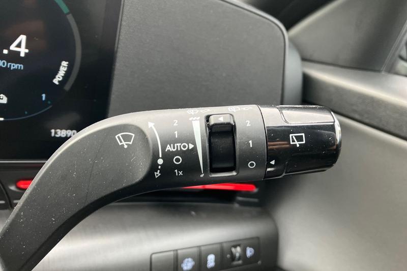 Used Hyundai KONA 2023 for sale - 77691597: Photo 15