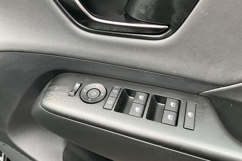 Used Hyundai KONA 2023 for sale - 77691597: Photo 16