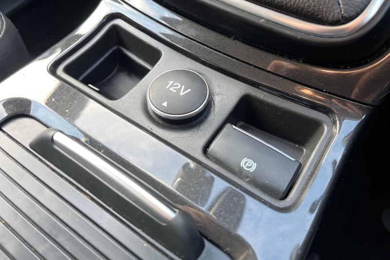 Used Ford Kuga 2017 for sale - 77462422: Photo 35