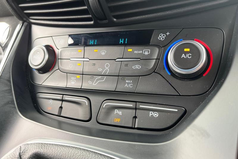 Used Ford Kuga 2019 for sale - 76114551: Photo 32