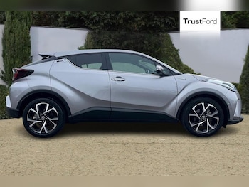 Used Toyota C-HR 2021 for sale - 75717937: Photo