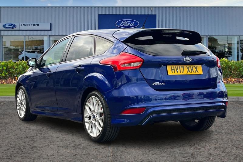 Used Ford Focus 2017 for sale - 77128254: Photo 2