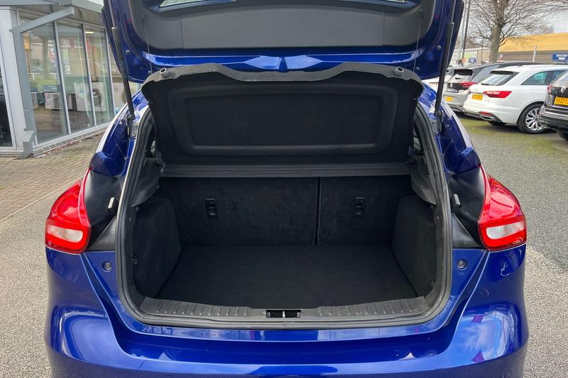 Used Ford Focus 2017 for sale - 77128254: Photo 21