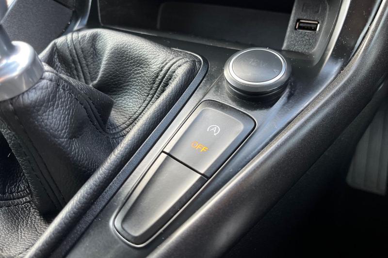 Used Ford Focus 2017 for sale - 77128254: Photo 32