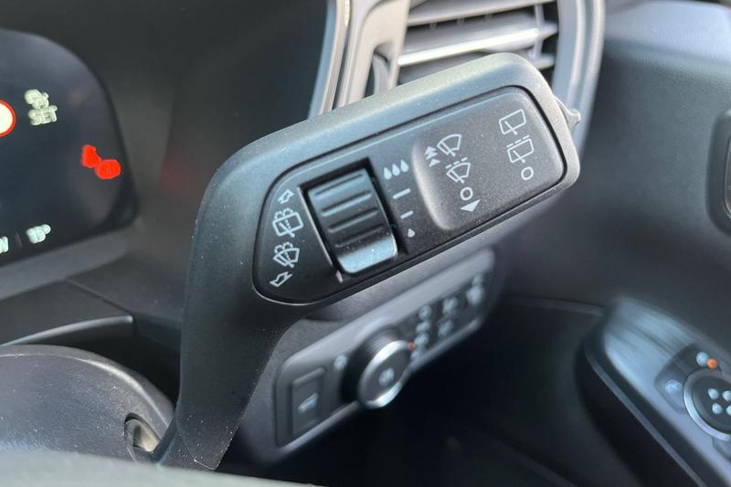 Used Ford Kuga 2025 for sale - 78095235: Photo 15