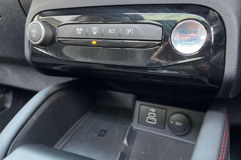 Used Ford Kuga 2025 for sale - 78095235: Photo 34