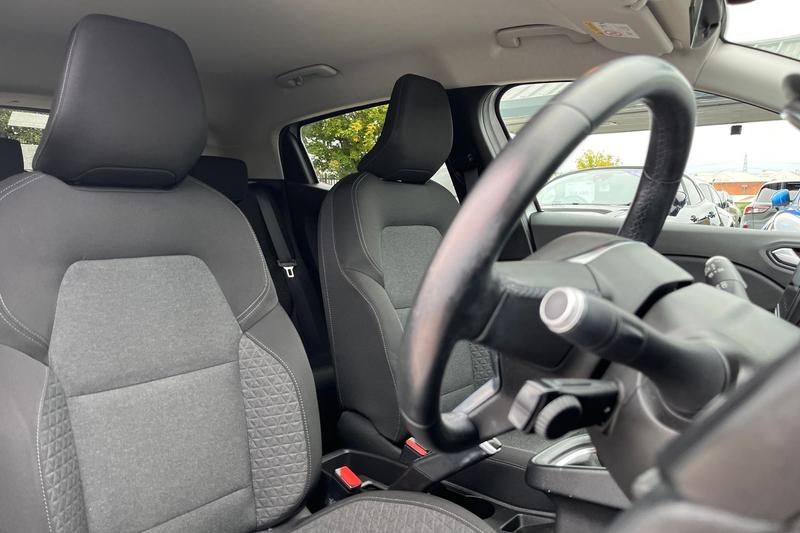 Used Renault Clio 2020 for sale - 76089579: Photo 17