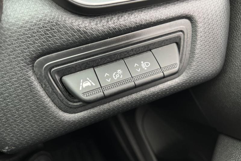 Used Renault Clio 2020 for sale - 76089579: Photo 23