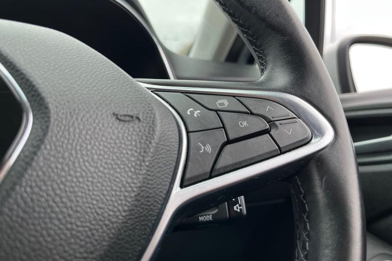 Used Renault Clio 2020 for sale - 76089579: Photo 36