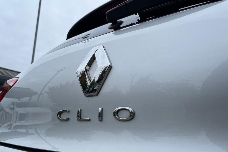 Used Renault Clio 2020 for sale - 76089579: Photo 40