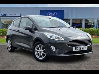 2019 - 1.0 EcoBoost Zetec 3dr ** Sync 3 - Bluetooth Connection / USB ** Manual