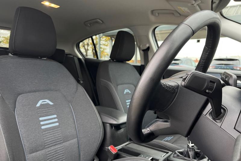 Used Ford Focus 2023 for sale - 76534453: Photo 17