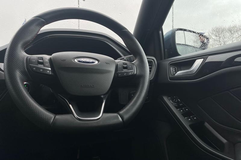 Used Ford Focus 2021 for sale - 78153044: Photo 12