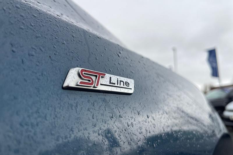 Used Ford Focus 2021 for sale - 78153044: Photo 40