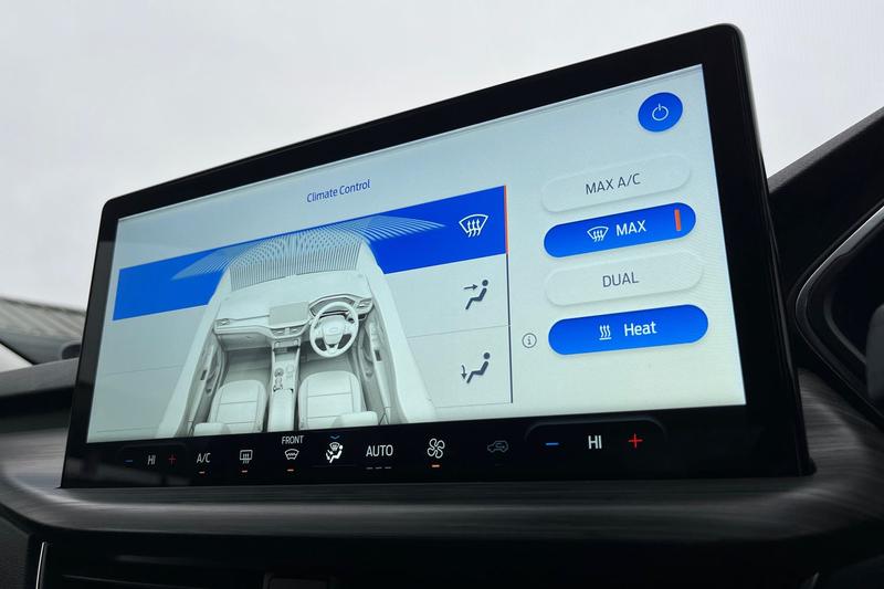 Used Ford Kuga 2025 for sale - 77064062: Photo 30