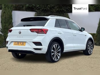 Used Volkswagen T-Roc 2019 for sale - 79762210: Photo