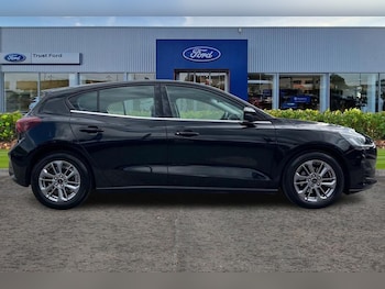 Used Ford Focus 2022 for sale - 75498743: Photo