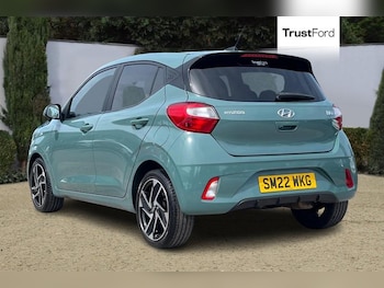 Used Hyundai i10 2022 for sale - 78942307: Photo