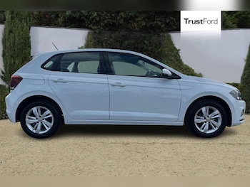 Used Volkswagen Polo 2019 for sale - 77763537: Photo