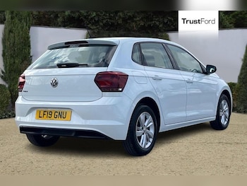 Used Volkswagen Polo 2019 for sale - 77763537: Photo