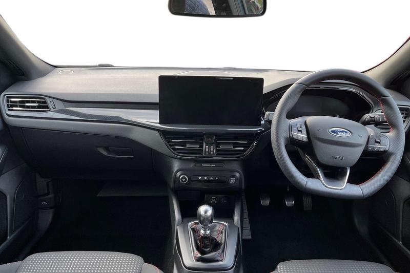 Used Ford Focus 2023 for sale - 76142570: Photo 10