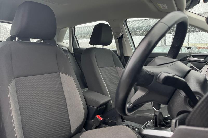 Used Volkswagen Polo 2022 for sale - 77570727: Photo 17