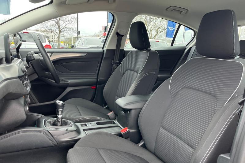 Used Ford Focus 2019 for sale - 78095182: Photo 19