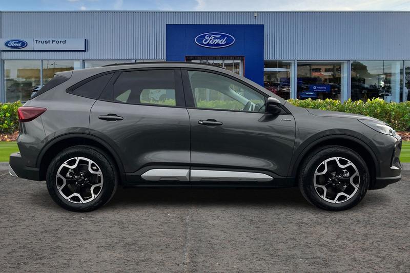 Used Ford Kuga 2025 for sale - 76835524: Photo 3