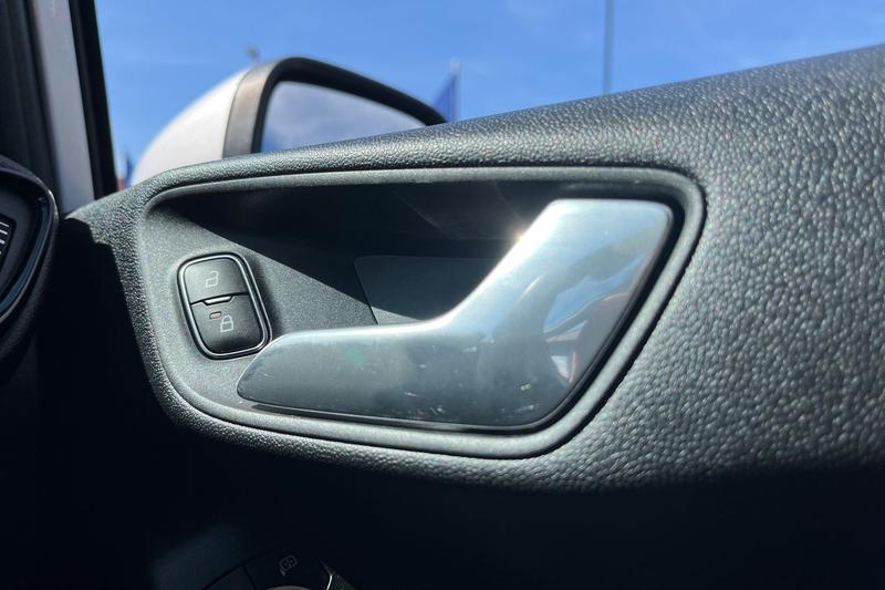 Used Ford Fiesta 2019 for sale - 78153050: Photo 23