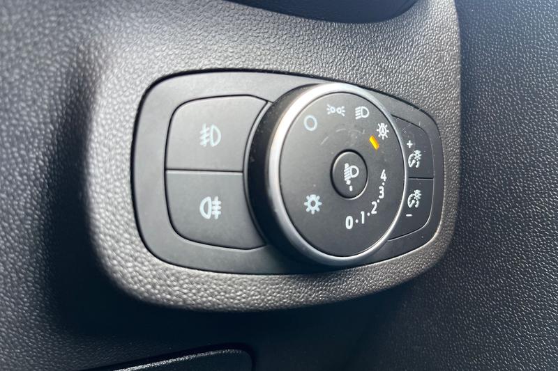 Used Ford Fiesta 2019 for sale - 78153050: Photo 24