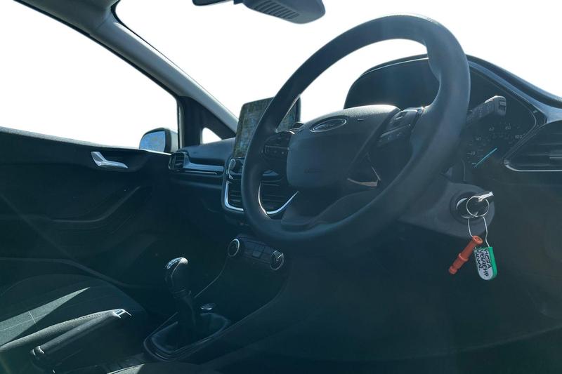 Used Ford Fiesta 2019 for sale - 78153050: Photo 9