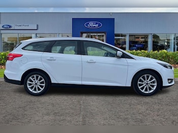 Used Ford Focus 2017 for sale - 78858063: Photo