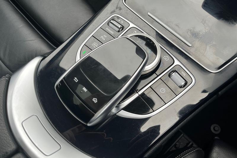 Used Mercedes-Benz C Class 2020 for sale - 76920049: Photo 35