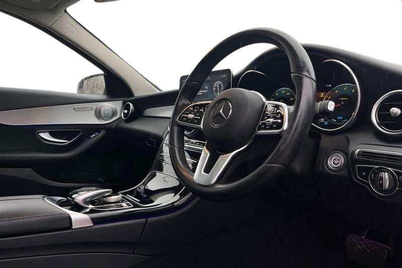 Used Mercedes-Benz C Class 2020 for sale - 76920049: Photo 9